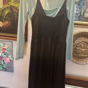 Old Navy Black and Blue Long Sleeve Dress